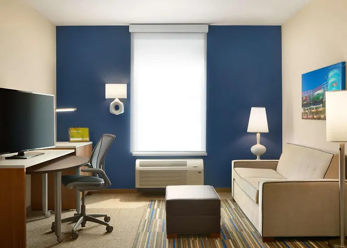 Home2 By Hilton Westgate Hotel Glendale