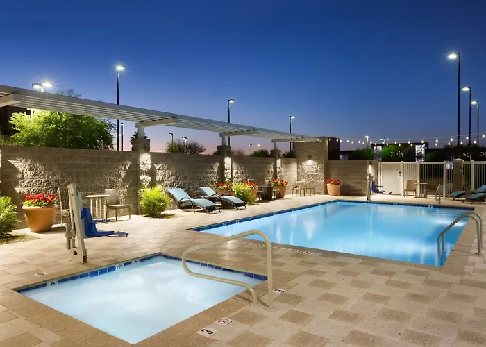 Hotel Home2 By Hilton Westgate Glendale