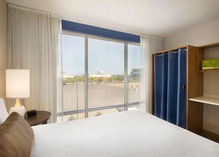 Home2 By Hilton Westgate Hotel 3*