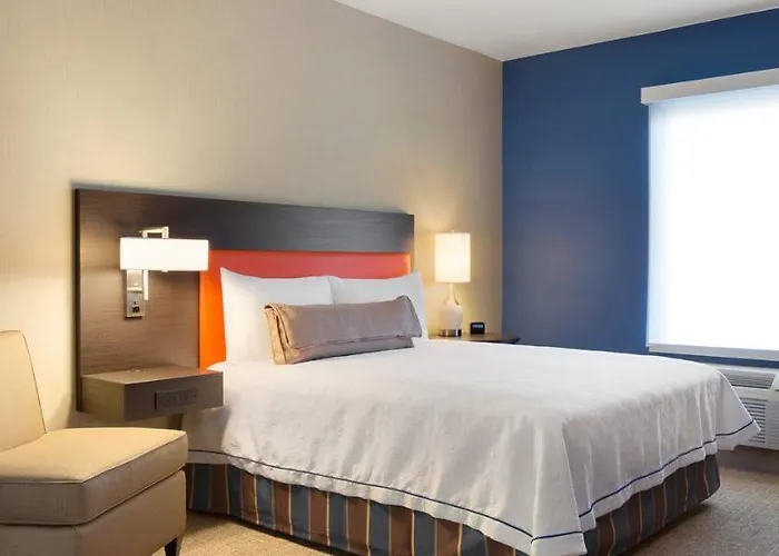 Home2 By Hilton Westgate 3*